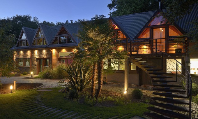 La Roche Foulques Apartment | L'atelier