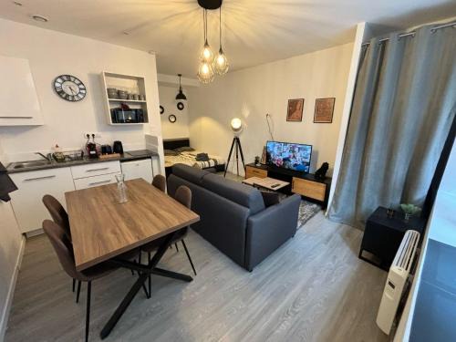 Montbeliard Apartment | L'Atelier Urbain Apartment