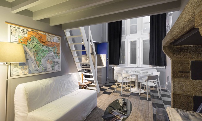 Centre Apartment | L'Atlas - One Bedroom Apartment, Sleeps 2