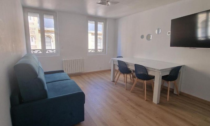 Saint-Martin-du-Littoral Apartment | L'Echo des Vagues