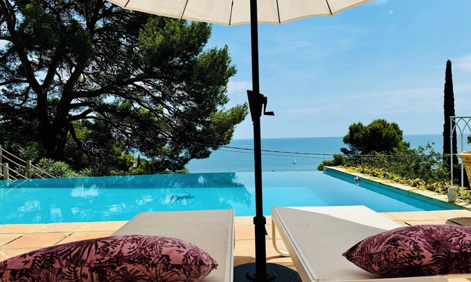 Sete Villa | L'Equinoxe, exceptional sea and pond view, 4 STARS