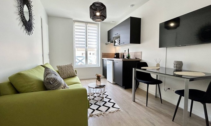 Fort-Mahon-Plage Apartment | L'Escale: Your romantic cocoon in Fort-Mahon-Plage!