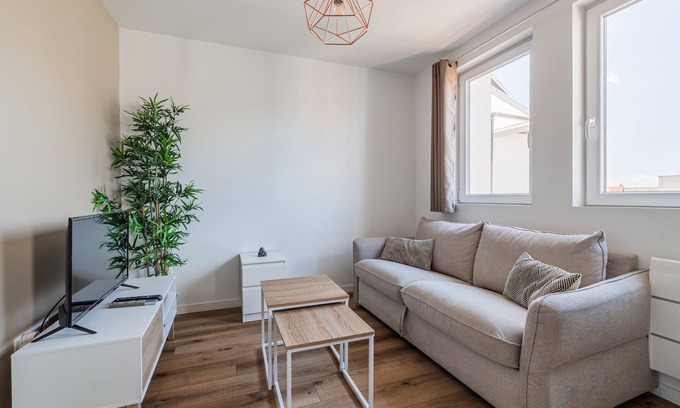 Strasbourg Apartment | L'Escapade Strasbourgeoise - Magnifique petit T2 refait à neuf