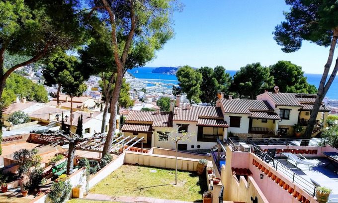 L'Estartit House | L Estartit: Mediterranean house friendly and familiar