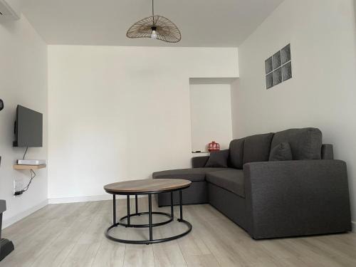 Marlieux Apartment | L exotique