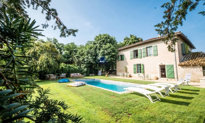 Negrepelisse Ski Chalet | L'Hacienda Occitane- Heated pool- air conditioning