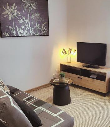 Centre ville - Urbanistes Apartment | L'Oasis de Fougères