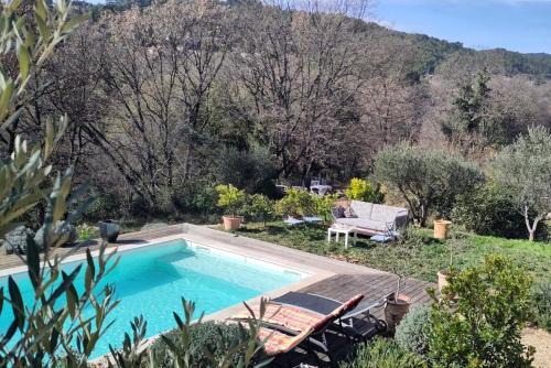 Cotignac Bed & Breakfast | L’oiseau bleu