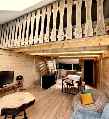 Faverges-Seythenex Ski Chalet | L'Ostal