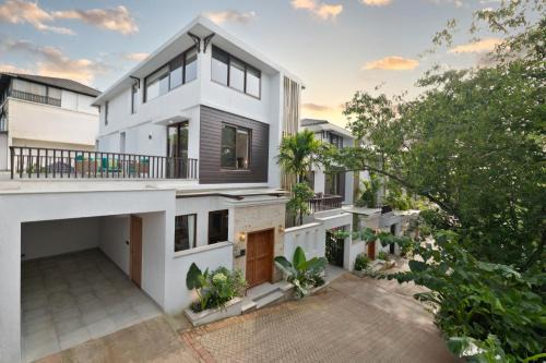 Anjuna Villa | L-S01 4BHK villa with private pool