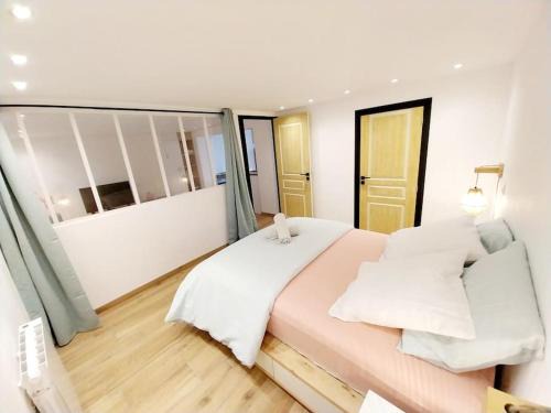 Huningue Apartment | L'underground - parking - jardin