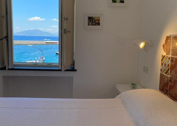 Marina Grande Apartment | La Baia di Napoli