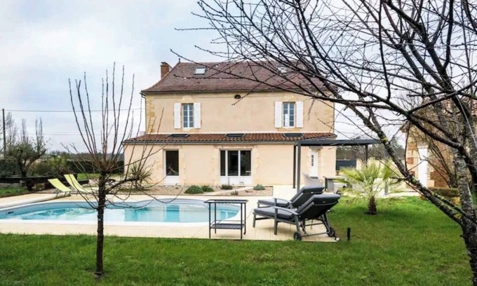 Cours-de-Pile House | La Bastide : Piscine Chauffée, Clim et Pétanque, Animaux Acceptés !