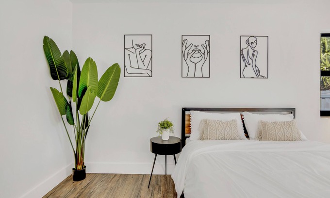 Harbordale Apartment | La Bella vacations 4