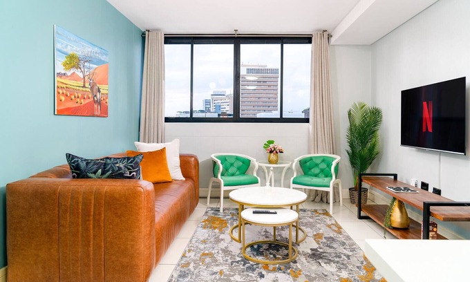 Windhoek Central Apartment | La Belle Luxury Suites Windhoek City Centre, 2 bedroom self-catering apartments.