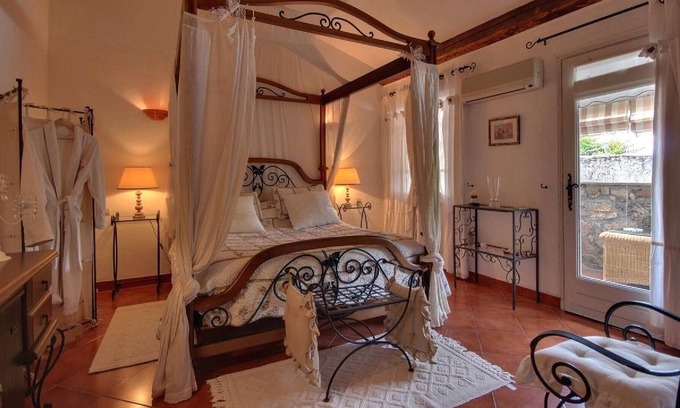 Taradeau House | La Bergerie du Moulin - Honeymoon room