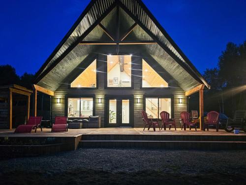 Mansfield-et-Pontefract Ski Chalet | La Biche de Coulonge