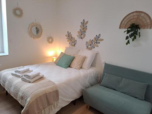 Laval Apartment | La Bohème, Studio, Proche Gare SNCF, Netflix