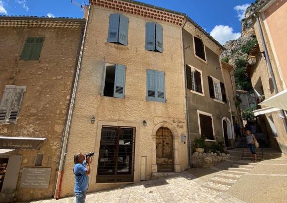 Moustiers-Sainte-Marie Apartment | La Bonne Etoile - The Good Star