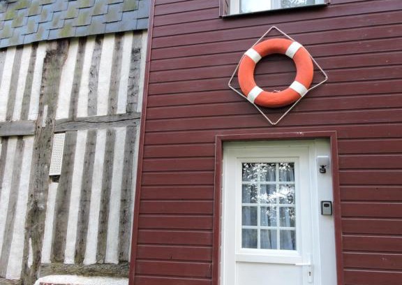 Saint-Nicolas-de-la-Haie House | La Bouee, entre Manche et Seine