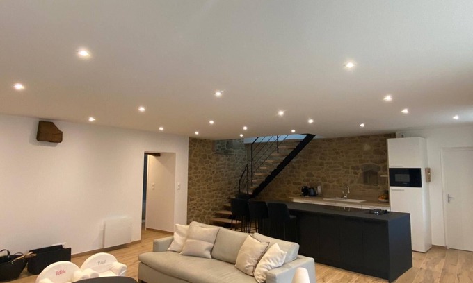 Saint-Marc-sur-Couesnon House | La Bourgaignere Calme Longère Dans la Nature