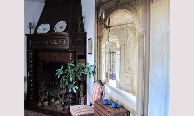 Historic Center House | La Bourgogne en Ville