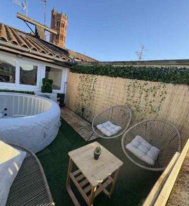 Villeneuve-sur-Lot Apartment | La Bulle Secrète