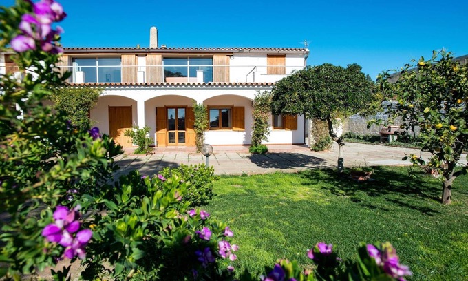 Quartu Sant'Elena House | "La Casa di Maria", beautiful newly renovated apartment