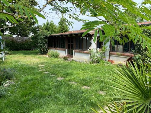 Orleans Apartment | La cabane au fond du jardin