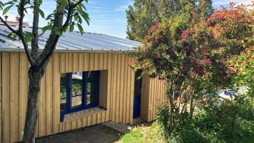 Fleury-sur-Orne Apartment | La cabane Authentic and comfortable studio, 5 mn de Caen