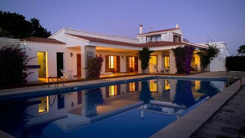 S'Algar Villa | LA CALMA Espectacular villa con jardín y piscina en Menorca