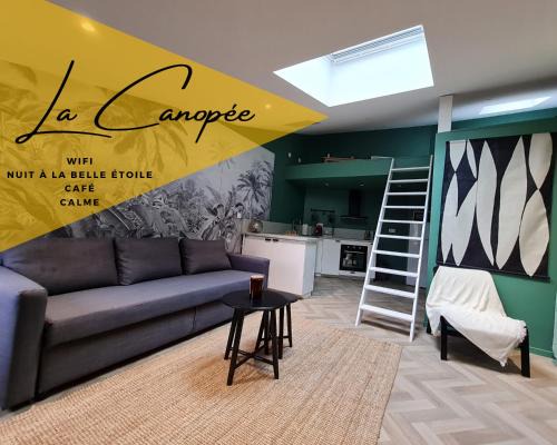 Riom Apartment | La Canopée