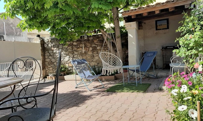 Maussane House | La Capucinette in the heart of Maussane les Alpilles calm and cozy Provence
