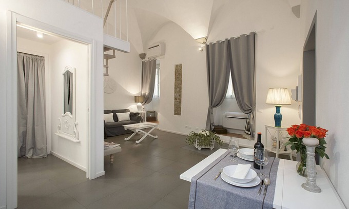 Santo Spirito Apartment | La Casa Bianca: Charming apartment close S.Spirito Square