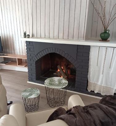 Guejar Sierra Apartment | La Casa de la Plaza