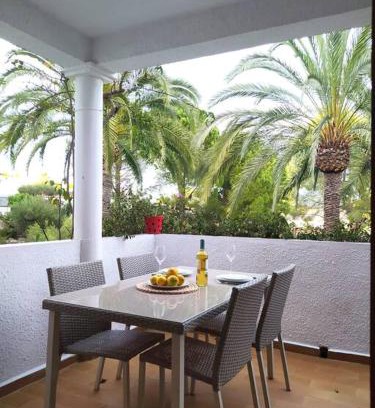 Pedreguer Apartment | La casa de las Palmeras