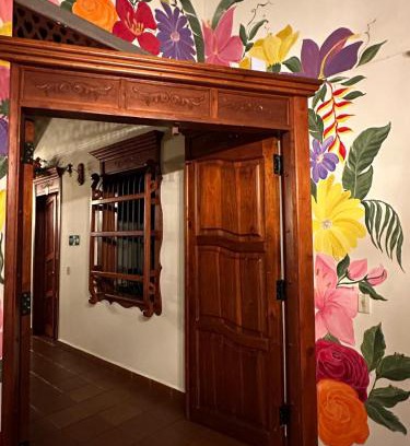 Jardin House | La Casa de las Flores Hostal