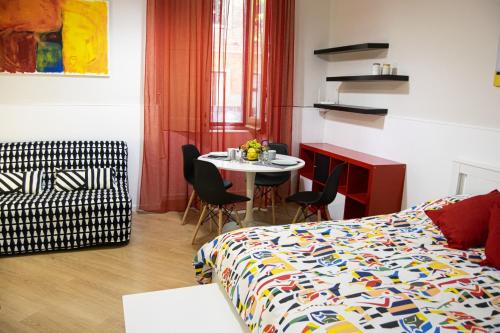 Old Town Apartment | La Casa del Moro Catania Centro - Villa Bellini