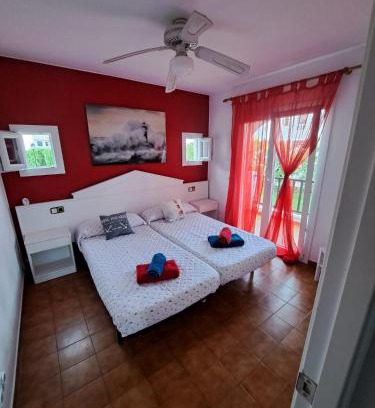 Cala en Porter Apartment | La Casa del Tiburón