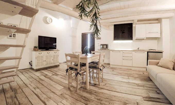 Vitigliano House | La Casa di Adriano