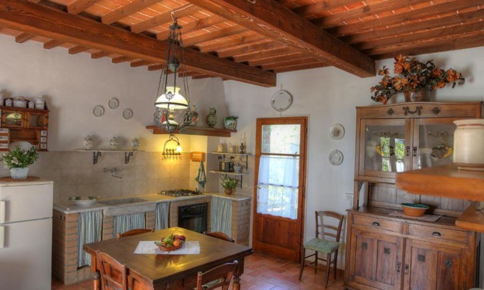 Montescudaio House | La Casa Di Nonna Lucia