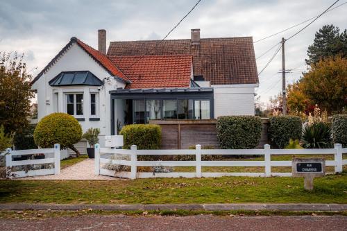 Stella-Plage House | La Casa Néo