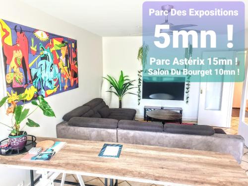 Villepinte Apartment | La Casa Picasso