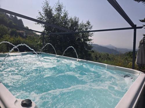 Macchino Villa | La Casa Rossa - Villa con piscina privata