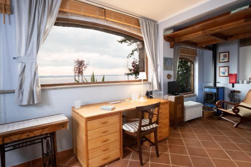 Lake Bracciano House | La casina incantata