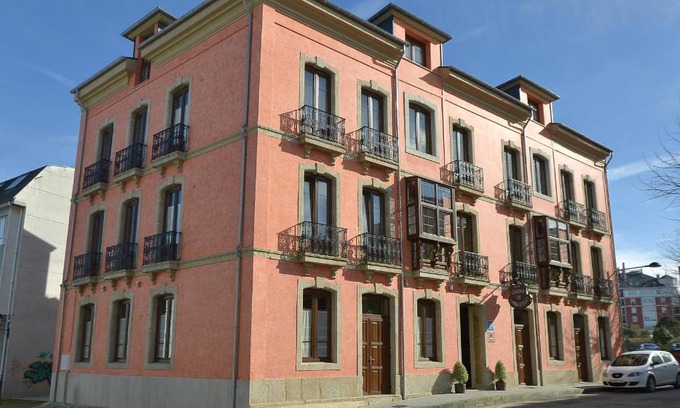 Figueras (Castropol) Hotel | La Casona de Lazúrtegui