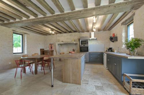 Auvers-sous-Montfaucon House | La Cassine - Maison du 18e siècle