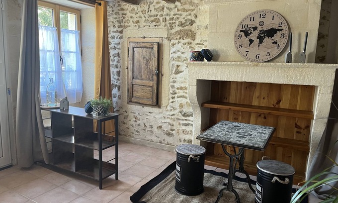 Saint-Savinien Cottage | "La Cassine"