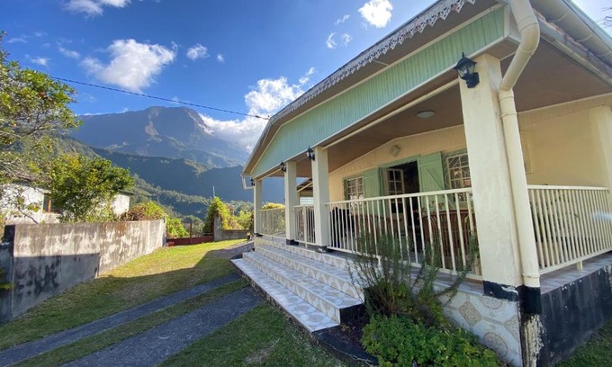 Hell-Bourg House | La Cayenne