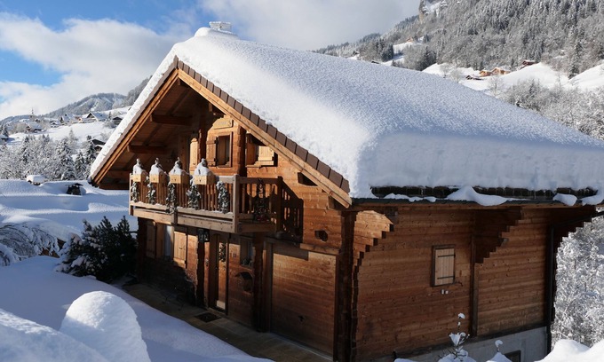 Saint-Nicolas-la-Chapelle Ski Chalet | La Chevrière, beautiful log chalet, panoramic view, near Megève